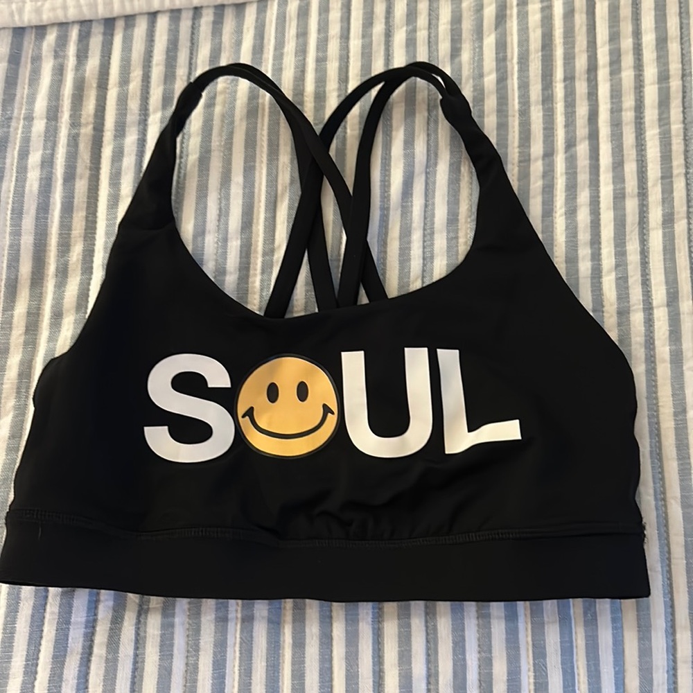 Lululemon SoulCycle Smiley Face Energy Line Black Sports Bra Size 6